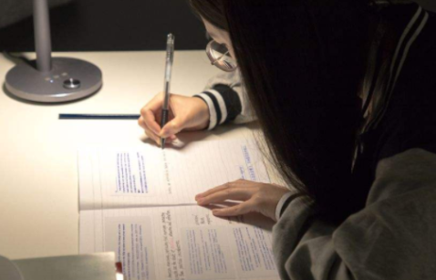 远秋医学在线考试系统手机客户端下载