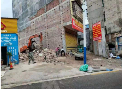 5死7伤，挖地基致邻楼坍塌！20名公职人员被追责问责！